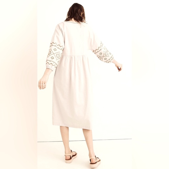 Madewell Lighthouse Embroidered-Sleeve Popover Midi Dress in Ivory - Picture 5 of 10